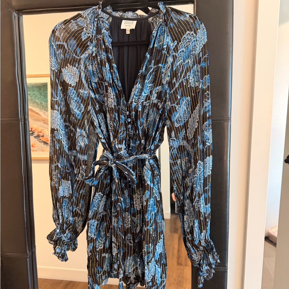 HEMANT & NANDITA Blue Floral Mini Dress / skort - Picture 2 of 8